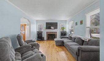 6821 Kolb Ave, Allen Park, MI 48101