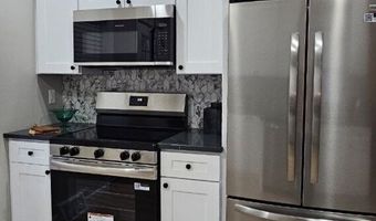 11 Cawley Ct, Bristol, CT 06010