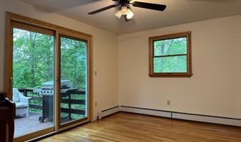 15 Curlew St, Boston, MA 02132