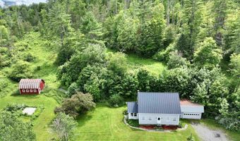 1723 Lightening Ridge Rd, Calais, VT 05650