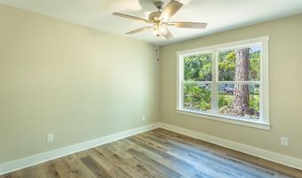 200 13th St, Apalachicola, FL 32320