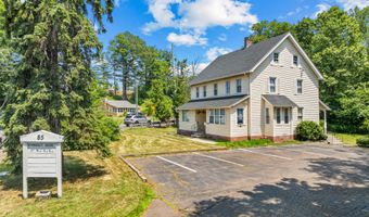 85 School Ground Rd, Branford, CT 06405