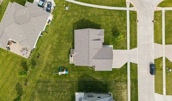 1100 Hunter Ct, Adel, IA 50003
