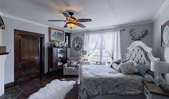 403 W Franklin St, Alvord, TX 76225