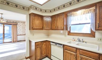 59 Tudor Ln, Kent, OH 44240