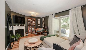18 Suffolk Ct 159, Bedford, NH 03110