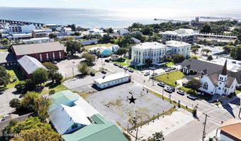 161 Main St, Bay St. Louis, MS 39520