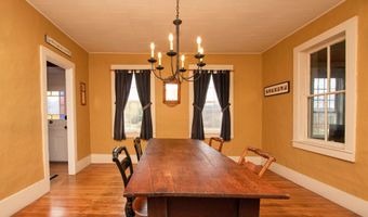 391 Bimson Dr, Barnet, VT 05821