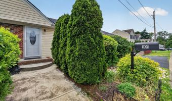 101 Marjorie St, Aberdeen, NJ 07721