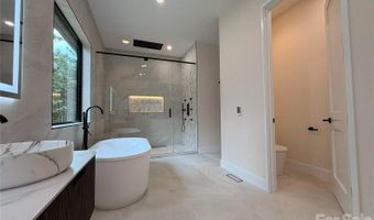 407 Melnick Ter, Asheville, NC 28803