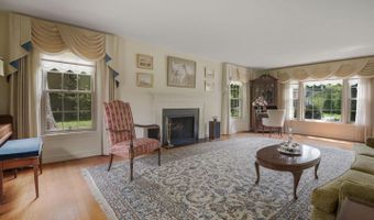 9921 KENTSDALE Dr, Potomac, MD 20854