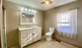 201 McComas Ave, Barboursville, WV 25504