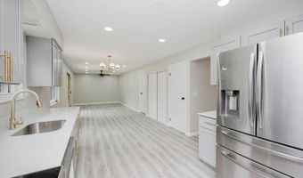 5398 Sultana Dr, Delhi, OH 45238
