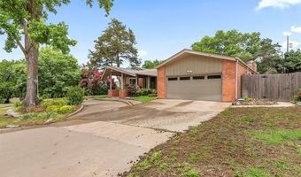 2310 Skyline Dr, Bartlesville, OK 74006