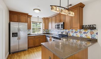 28 Armstrong Rd C15, Coventry, CT 06238