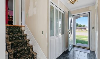 5135 Cheryl Dr, Almont, MI 48003