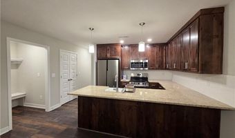 30 E 7th St, Adrian, MO 64720