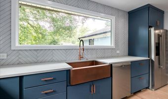 9026 MCNAIR Dr, Alexandria, VA 22309