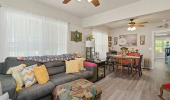 211 S Wickham St, Alvord, TX 76225