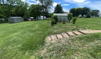 131 Lansworth Dr, Austinville, VA 24312