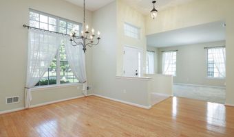 28 Passage Ln, Barnegat, NJ 08005