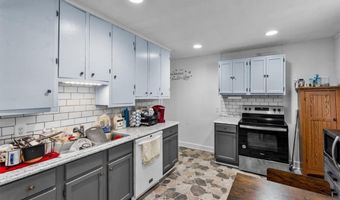 703 Eastview Dr, Asheboro, NC 27203