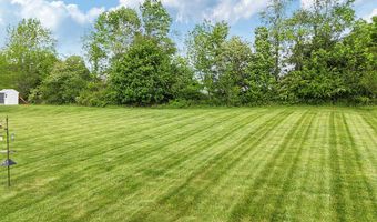 9 Fieldstone Dr, Augusta, ME 04330