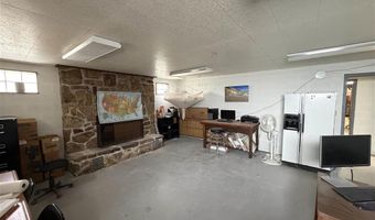 635 Road 8VC, Clark, WY 82435
