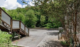 585 White Cir 5, Athens, GA 30605
