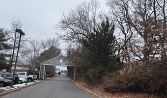 25 Oyster Bay Rd C, Absecon, NJ 08201