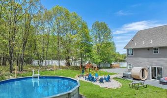 3305 Mountain Terrace Dr, Blakeslee, PA 18610