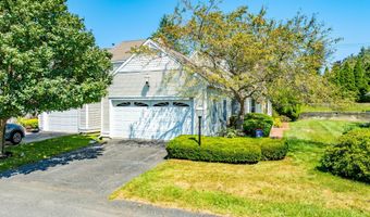 5 Kensington Pl, Albany, NY 12209