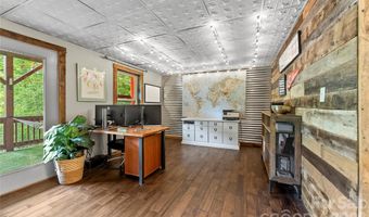 118 Houston St, Asheville, NC 28801