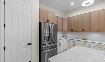 17 Winding Rd, Henderson, NV 89052