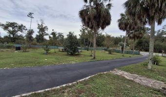 2686 Mona Ln, Alford, FL 32420