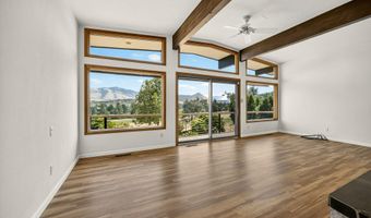 738 Fairway Ct, Ashland, OR 97520