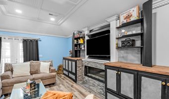 102 Battery Ln 102, Beaufort, SC 29902