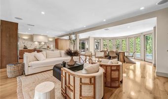 4060 Harclare Ln, Encino, CA 91436