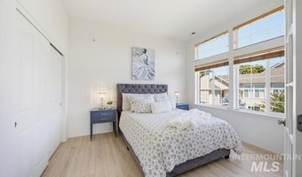 5170 S Surprise Way Apt 202, Boise, ID 83716