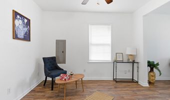 520 Bookter St, Bay St. Louis, MS 39520