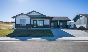755 Go Around Loop, Cody, WY 82414