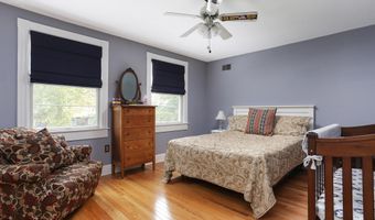 121 Center Ave, Atlantic Highlands, NJ 07716