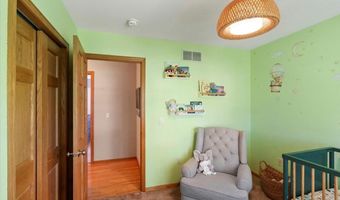 2869 Larkspur Ln, Fitchburg, WI 53711