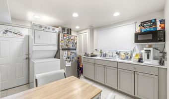 7810 KALORAMA Rd, Annandale, VA 22003