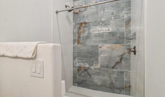 1648 Brady Cir, Carlsbad, CA 92008