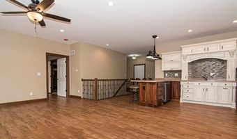 6042 Seven Springs Dr, Asbury, IA 52002
