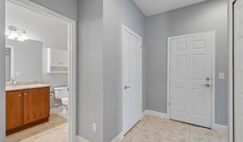 322 MYSTIC FALLS Dr, Apollo Beach, FL 33572