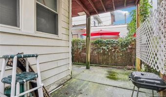 107 Saint Davids Pl, Atlantic City, NJ 08401