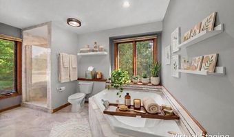 4055 Pontiac Trl, Ann Arbor, MI 48105