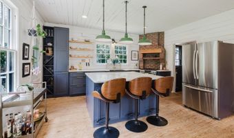 503 S First St, Benton, AR 72015